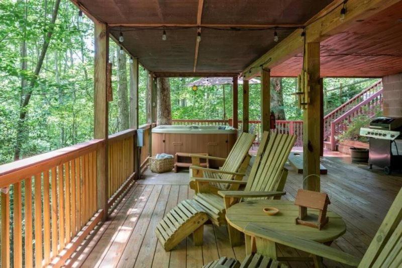 Mountain Spirit Cabin - Fireplace And Hot Tub Villa Blue Ridge Camera foto