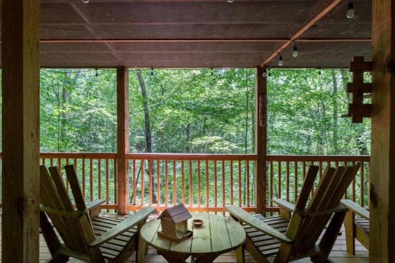 Mountain Spirit Cabin - Fireplace And Hot Tub Villa Blue Ridge Esterno foto