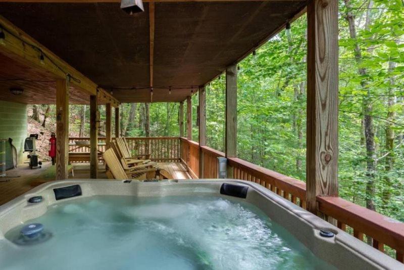 Mountain Spirit Cabin - Fireplace And Hot Tub Villa Blue Ridge Esterno foto