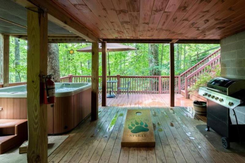 Mountain Spirit Cabin - Fireplace And Hot Tub Villa Blue Ridge Esterno foto