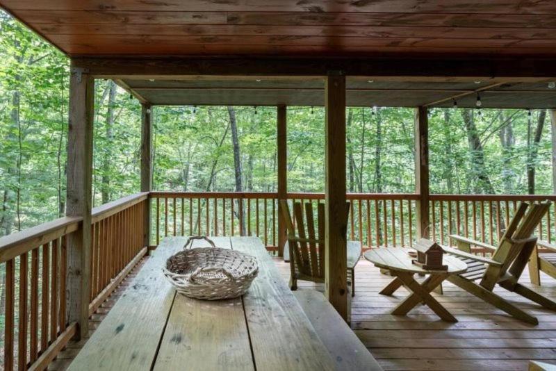 Mountain Spirit Cabin - Fireplace And Hot Tub Villa Blue Ridge Esterno foto